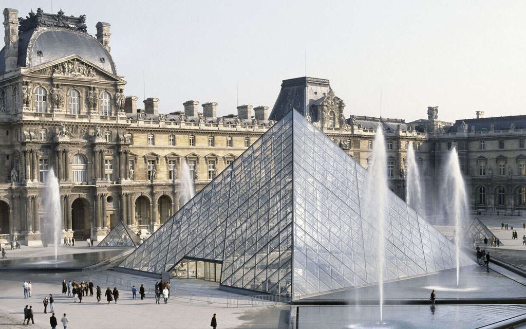 Louvre ryöstettiin – Museo suljettu