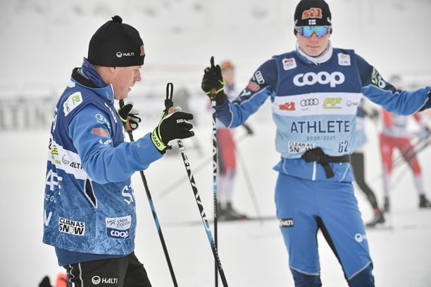 Juho Halonen naisten hiihtomaajoukkueen valmentajaksi, Glenn Lindholm ei  jatka