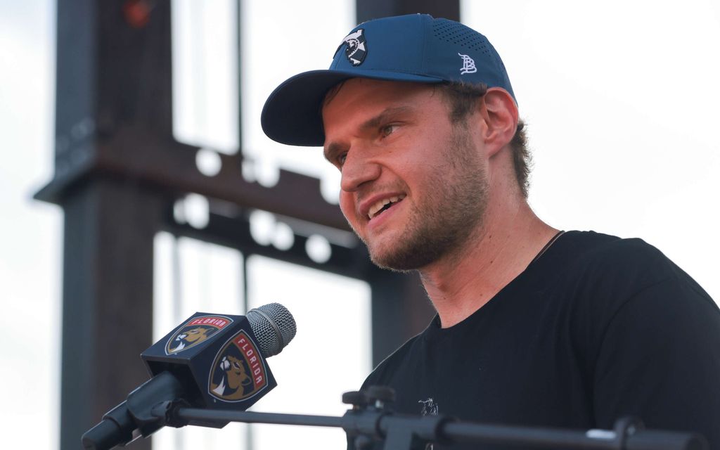 Hurjille huhuille vahvistusta – Podcast: Aleksander Barkov pelaa MM-kisoissa