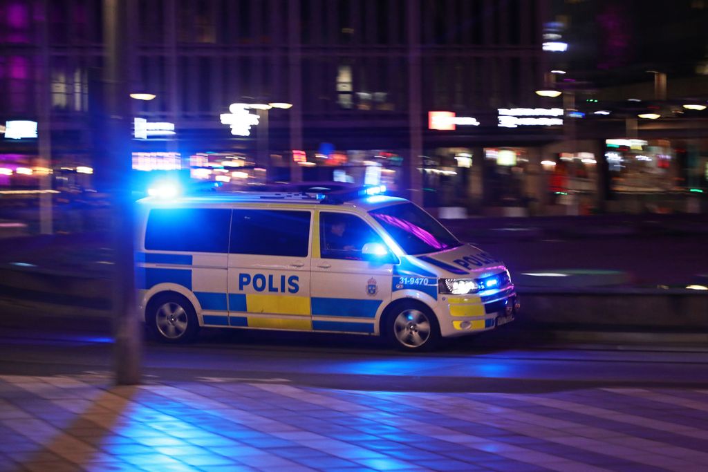 Vain ani harva ammuskelu johtaa tuomioon Ruotsissa – valtaosa surmaajistakin vapaalla jalalla