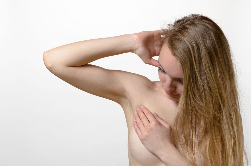 Saippuoitu rinta voi paljastaa monta ikävää salaisuutta – näin tulkitset näkyä peilissä