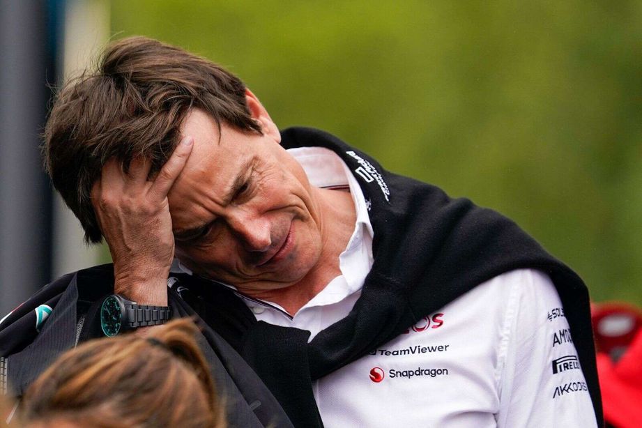 Toto Wolff, 51, loukkaantui pahasti