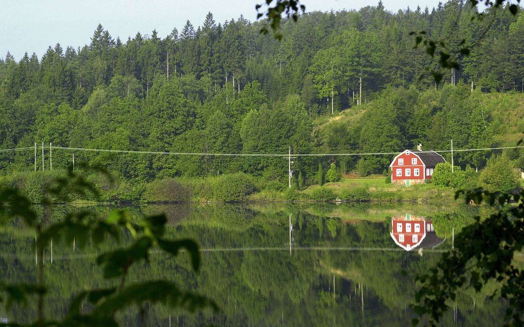 Ruotsalaisella Louisella on eroottinen suhde jokeen: ”Se on kapea ja silti kurvikas”