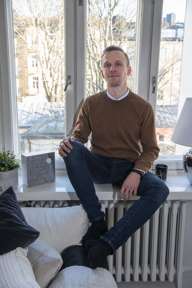 Joonatan Voltti aikoo kokeilla vaimonsa kanssa seuraavaksi elämää ilman vakituista kotia.