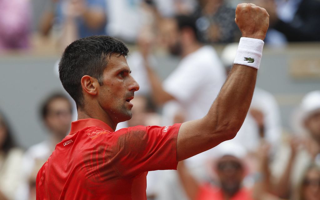 Ennätys rikki! Novak Djokovic jyräsi kliiniseen finaali­voittoon