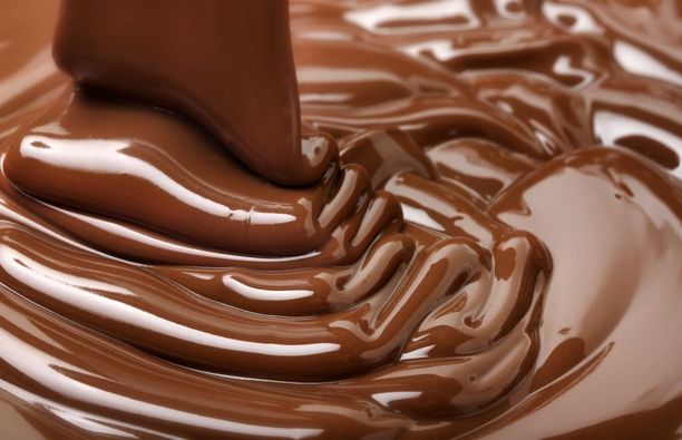 Suklaata saadaan kaakaopuun pavuista.