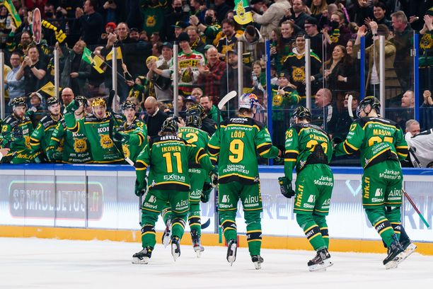 SM-liiga: pronssiottelu pelataan . – KooKoo ja Ilves odottavat