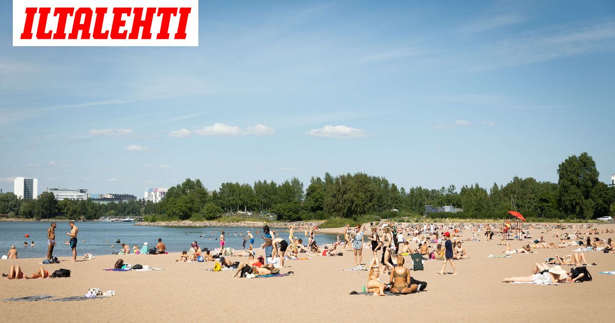 Yläosattomilla naisilla erikoinen tilanne Kajaanissa: ”Emme anna lupaa ja emme kiellä”