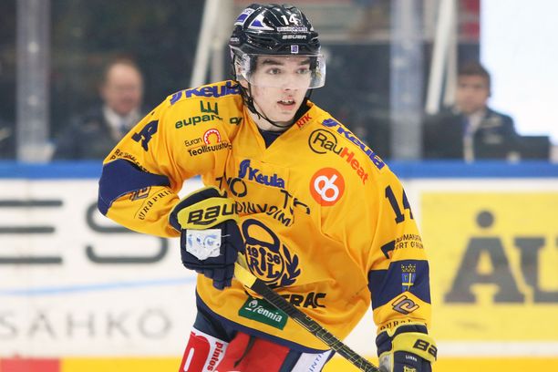 Nuorten maailmanmestari Ville Heinola, 18, nousi Lukossa isompaan rooliin kauden edetessä.