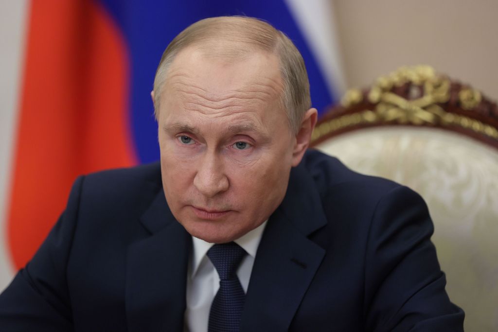 Tiedustelu­raportti: Putinia hoidettiin huhtikuussa pitkälle edenneen syövän vuoksi