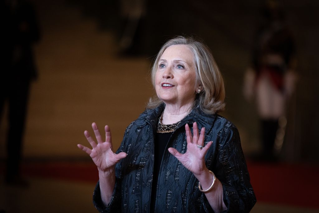 Villi huhu leviää: pyrkiikö Hillary Clinton uudestaan presidentiksi vuonna 2024?
