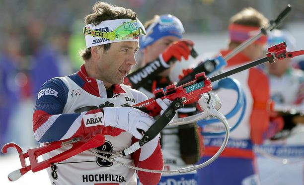 Ole Einar Björndalen voitti sunnuntaina uransa 26. henkilökohtaisen MM-mitalin.