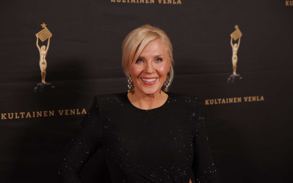 Vappu Pimiä osti Kirsti Paakkasen omaisuutta itselleen – Näin paljon pramea laukku maksoi