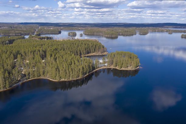 Ahvenanmaan ainoa kansanedustaja ei lämpene Pekka Toverin puheille:  ”Silloinhan Venäjä voittaa”