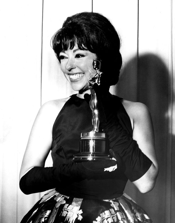 Aktris Rita Moreno memenangkan Oscar pada tahun 1962.