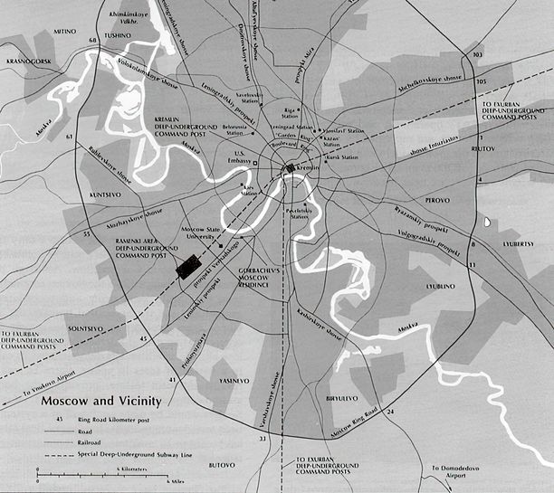 Moskovan alla kulkee salainen Metro-2, jolla Putin pääsee karkuun, jos  tilanne kuumenee liikaa