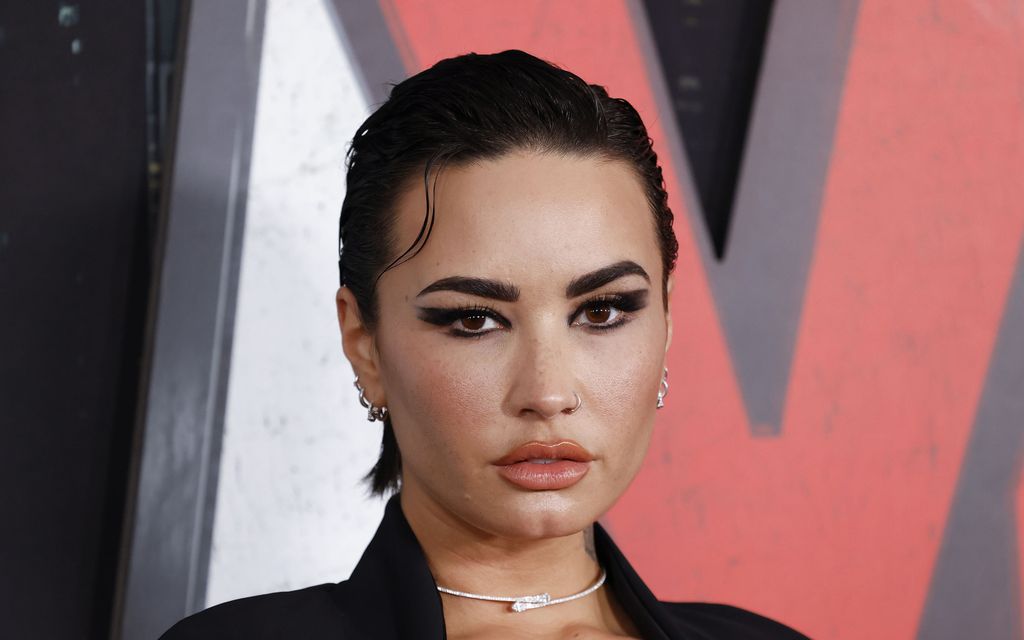 Demi Lovato luopui sukupuoli­neutraaleista pronomi­neistaan – Perustelee päätöstään