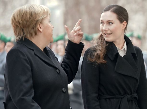 Saksassa liittokansleri Angela Merkelin hallitus on jo sopinut ensimmäisistä askelista koronarajoitusten purkamiseksi. Suomessa pääministeri Sanna Marinin (sd) hallitus päätti keskiviikkona lopettaa Uudenmaan eristämisen. 