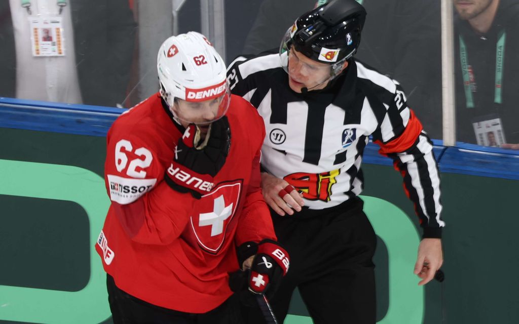 Toteutuiko Leijonien toive? Tässä MM-finaalin tuomarit
