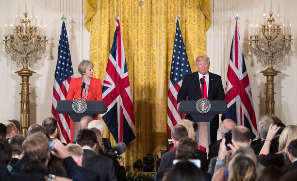 Britannian pääministeri Theresa May ja Yhdysvaltain presidentti Donald Trump pitivät perjantaina tiedotustilaisuuden.
