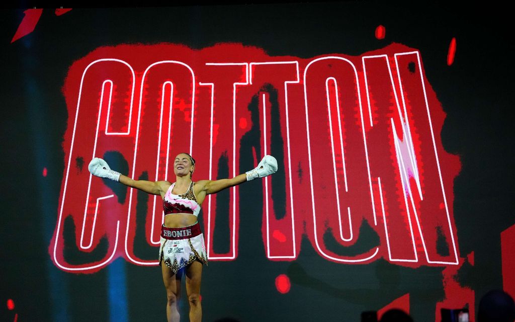 Urheilija poseerasi täysin ilman vaatteita – Tämä ”upea äiti” saa ylistystä