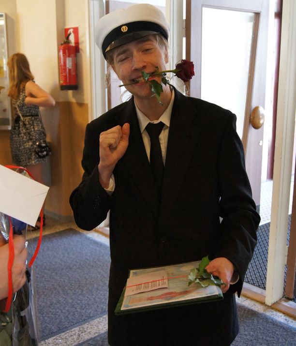 Kuka heistä on tyylikkäin ylioppilas? Katso kuvat ja äänestä!