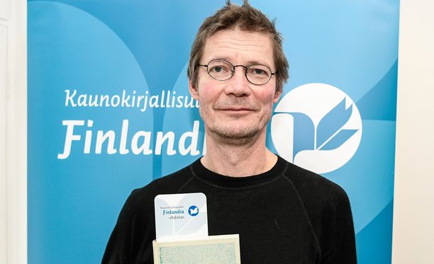 Juha Hurme voitti kaunokirjallisuuden Finlandia-palkinnon.