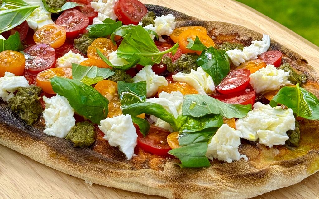 Uudenlaisesta pizzapohjasta tuli hetkessä hitti: ”Myytiin hyvin nopeasti loppuun”