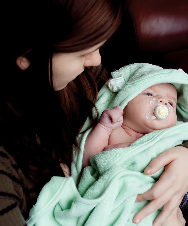 Vauva-aika on tuskaa monelle äidille: väsymystä, yksinäisyyttä ja epätoivoa