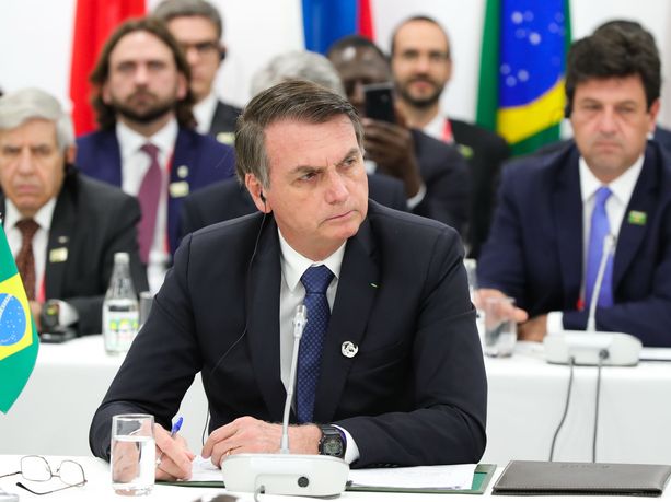 Brasilian presidentti Jair Bolsonaro näyttää muuttaneen mieltään ulkomaisen avun suhteen.
