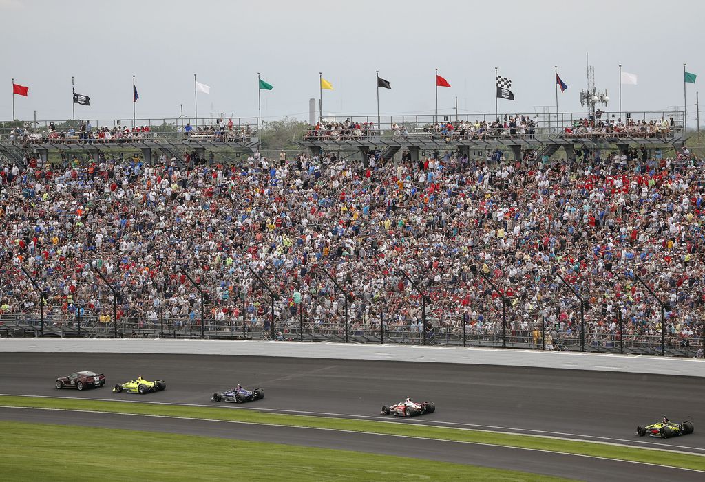 USA:n joukko­ampumiset varjostavat Indy 500:aa – Kimi Räikkösen ex-tallikaveri sokissa