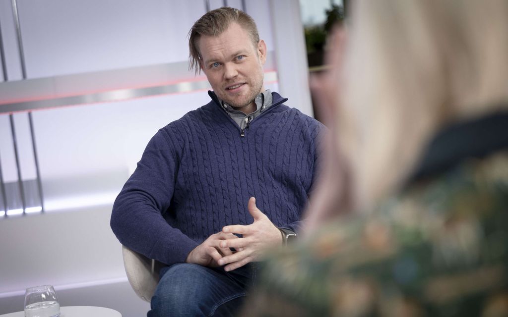 Porno-opettaja Elias ei kadu tekojaan – ”Toteutin itseäni”