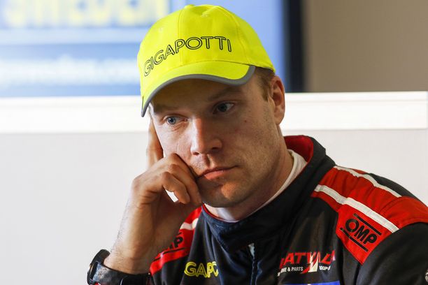 Jari-Matti Latvala ei lähtenyt Pirellin kelkkaan. 