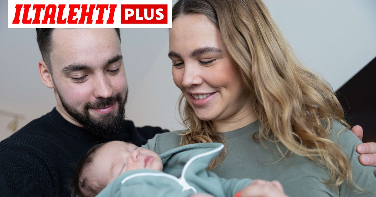 Moni ihmettelee, mitä Eveliina Uosukainen ja Joni Rintala touhuavat ...
