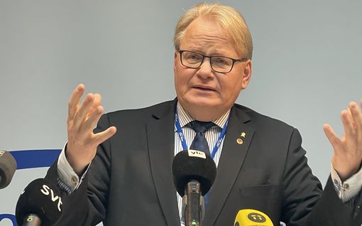 Ruotsin valtiojohto: USA-yhteys ratkaisevaa Ruotsille ja Suomelle – IL kysyi Hultqvistilta salaisista turvatakuista
