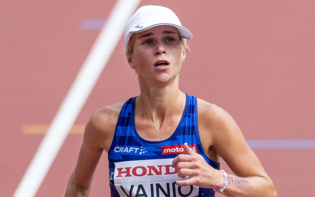 Alisa Vainiolta huippujuoksu Pariisissa!