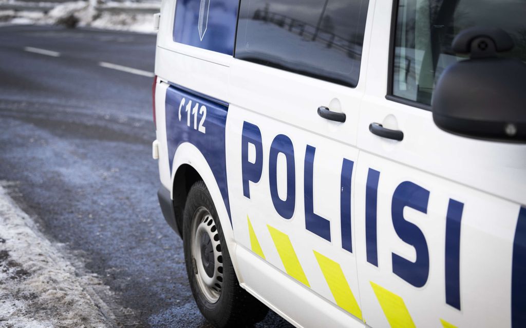 Poliisi löysi kieli­taidottomia taksikuskeja