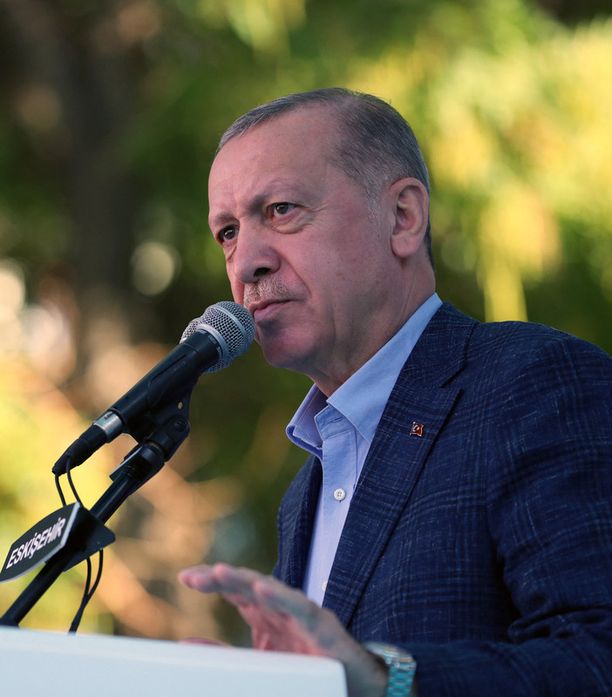 Turkin Erdogan määräsi Suomen suurlähettilään ei-toivotuksi