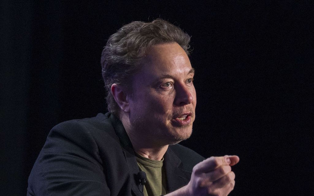 Elon Musk syyttää EU:n tarjonneen salaista sopimusta, jolla X säästyisi satojen miljoonien sakoilta