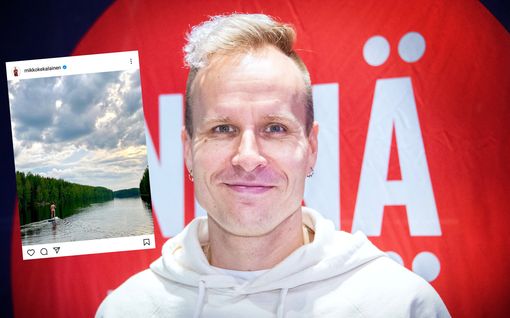Suosikki­juontaja Mikko Kekäläinen kokeili alasti kesän hittilajia: ”Joku tilanteessa vei mukanaan”