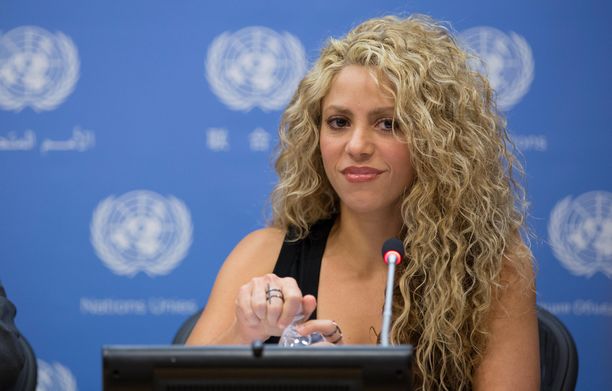 Shakiran vaaleat kiharat olivat pitkään laulajan tavaramerkki.