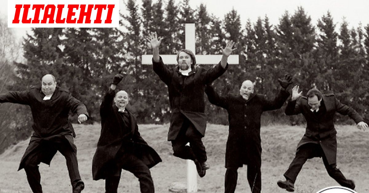 Papit julkaisivat poikakalenterin