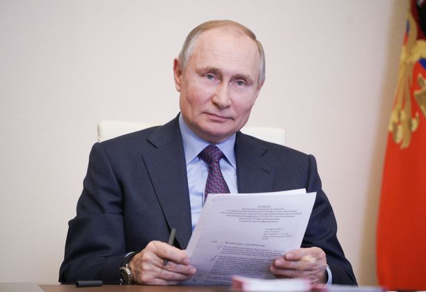 Venäjän presidentti Vladimir Putin ei halunnut rokottautua kameroiden edessä. 