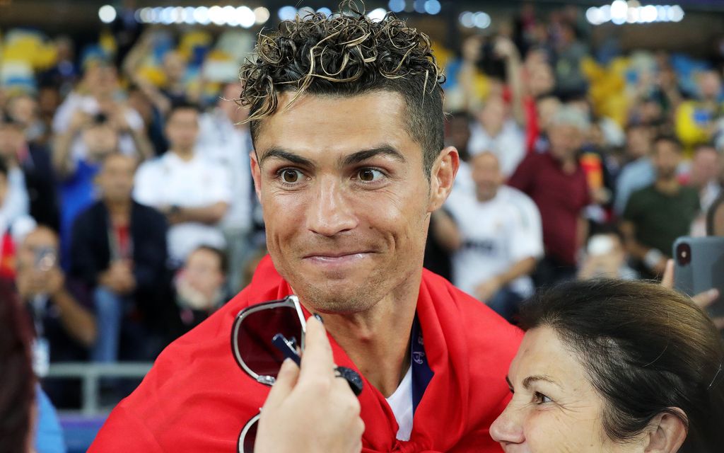 Cristiano Ronaldo yllätti äitinsä huimalla lahjalla