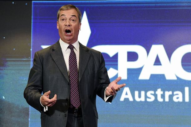 Nigel Farage puhui viikonloppuna sadoille ihmisille konferenssissa.