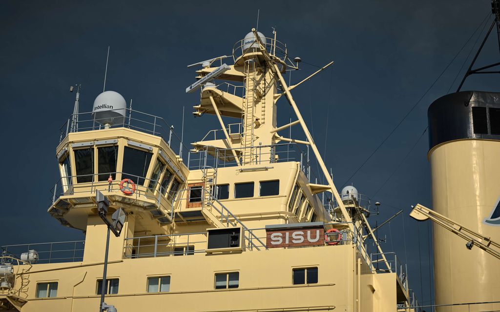 Jäänmurtaja Sisulla tulipalo