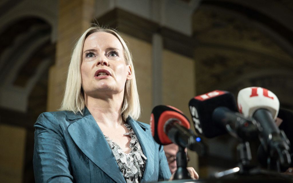 Rajuja vaatimuksia erosta: Purralta tyly vastaus