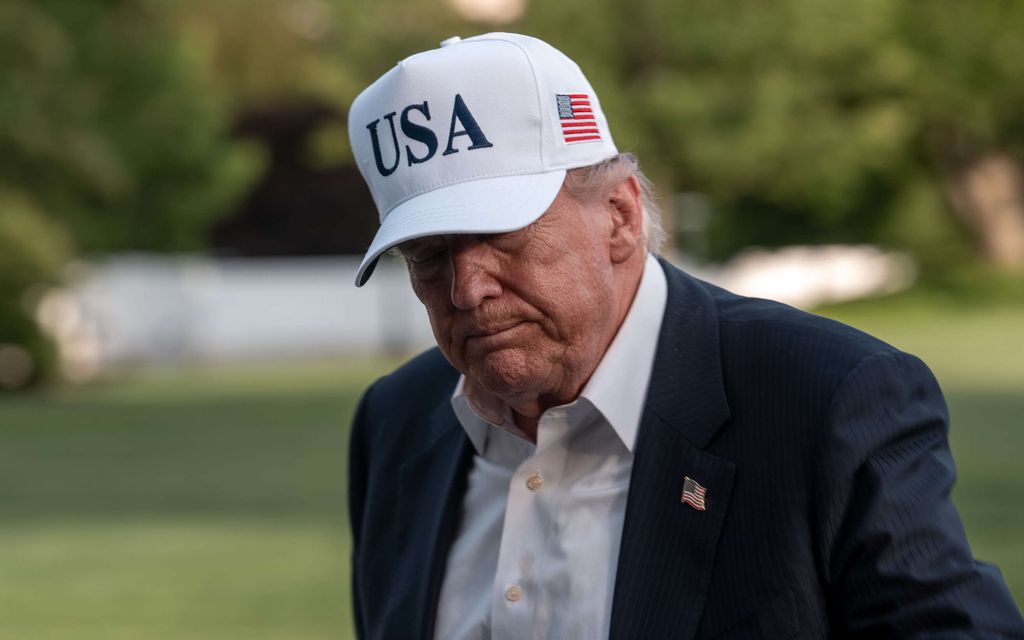 Donald Trumpin kannatus syöksyy