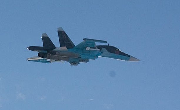 Nato K vi Tunnistamassa Ven l isi Sotilaskoneita It merell 