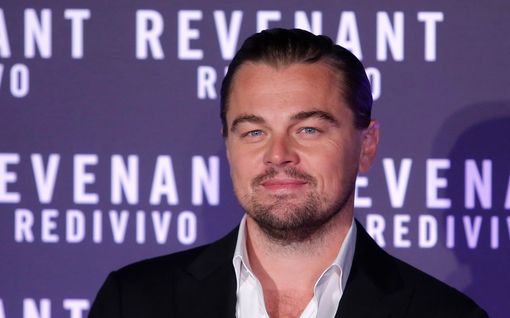 Leonardo DiCaprion tahaton lipsautus jäi Titanic-elokuvaan